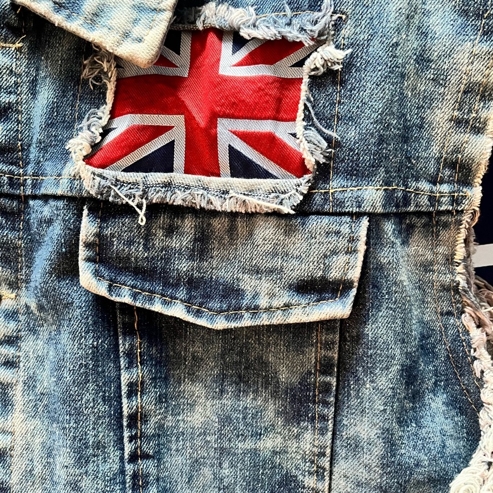 Hudson Jean jacket without the sleeves